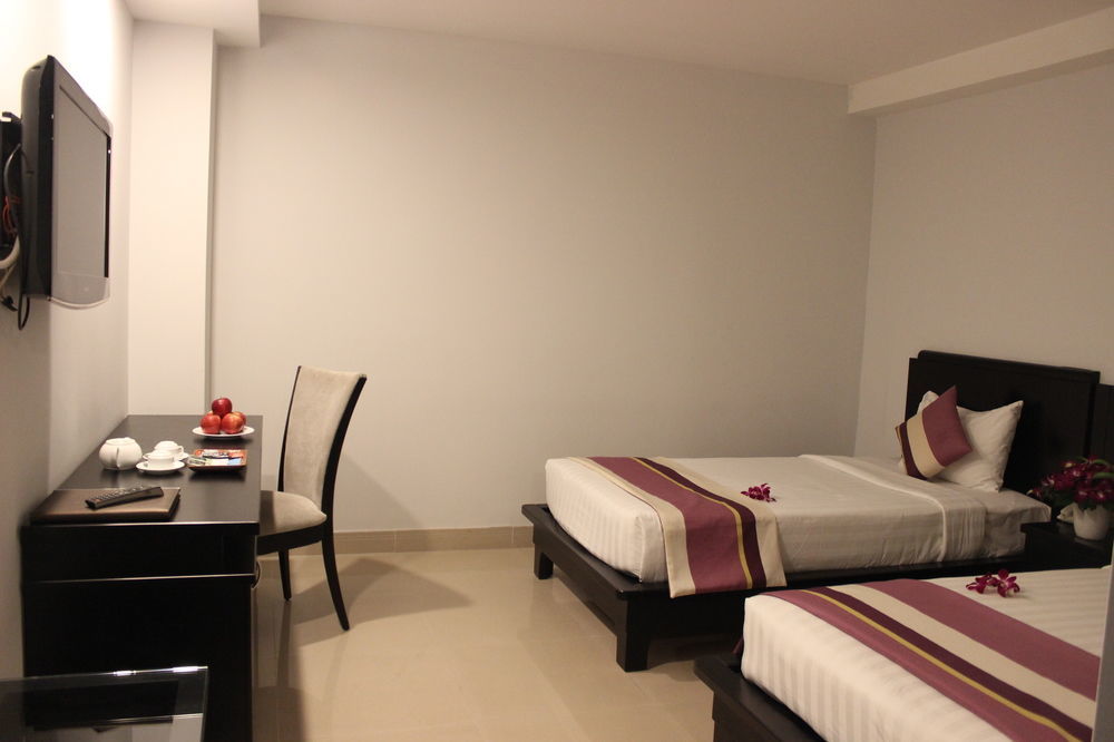 Lavender Hotel Thành Pho Ho Chí Minh Esterno foto