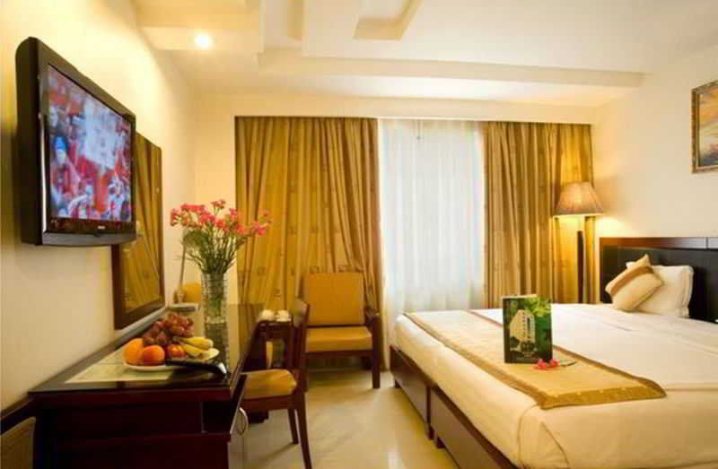 Lavender Hotel Thành Pho Ho Chí Minh Esterno foto